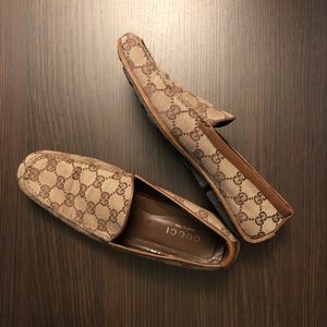 Vintage Gucci Supreme driving loafers
